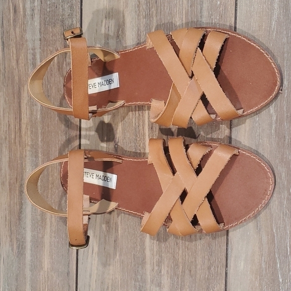 Steve Madden Like New Sweeti strappy shoes sandals flats sz 8M - Picture 4 of 11